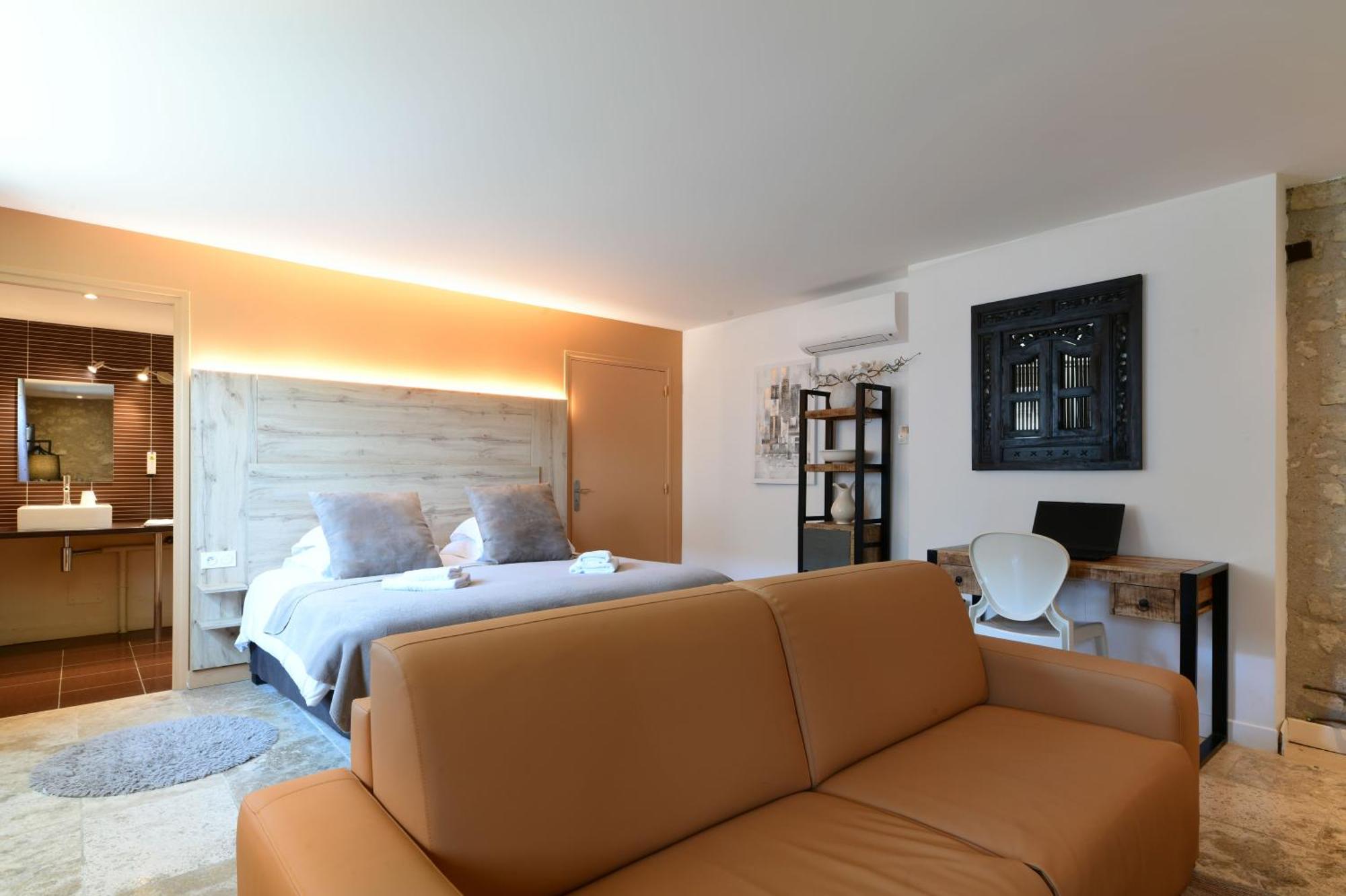 Logis L'Auberge De Larressingle Екстериор снимка
