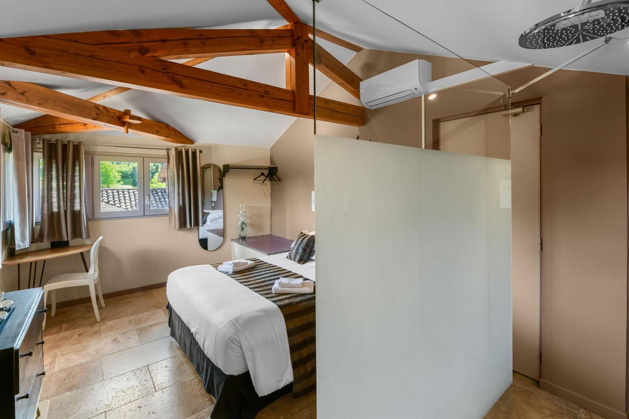 Logis L'Auberge De Larressingle Екстериор снимка
