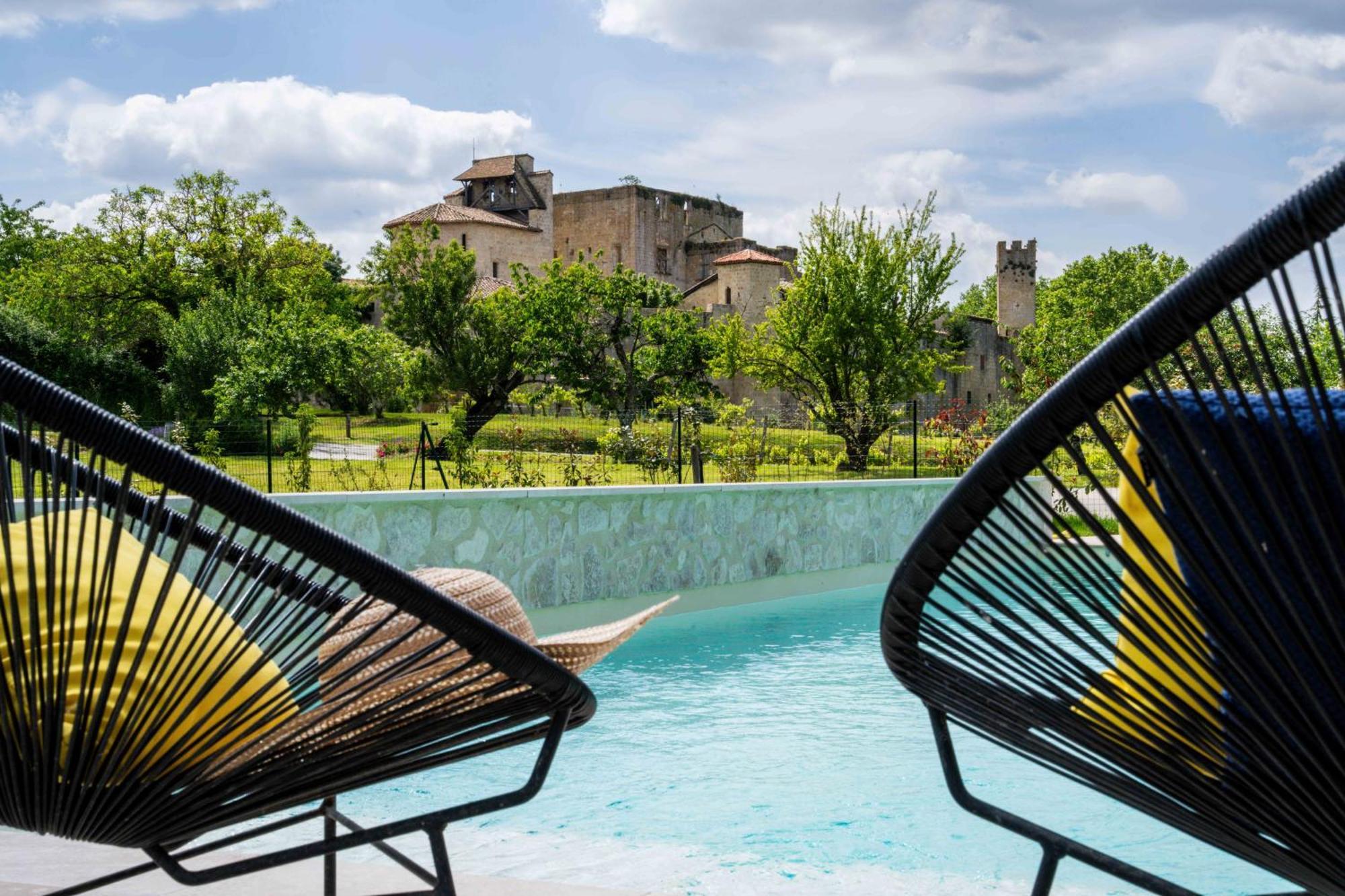 Logis L'Auberge De Larressingle Екстериор снимка