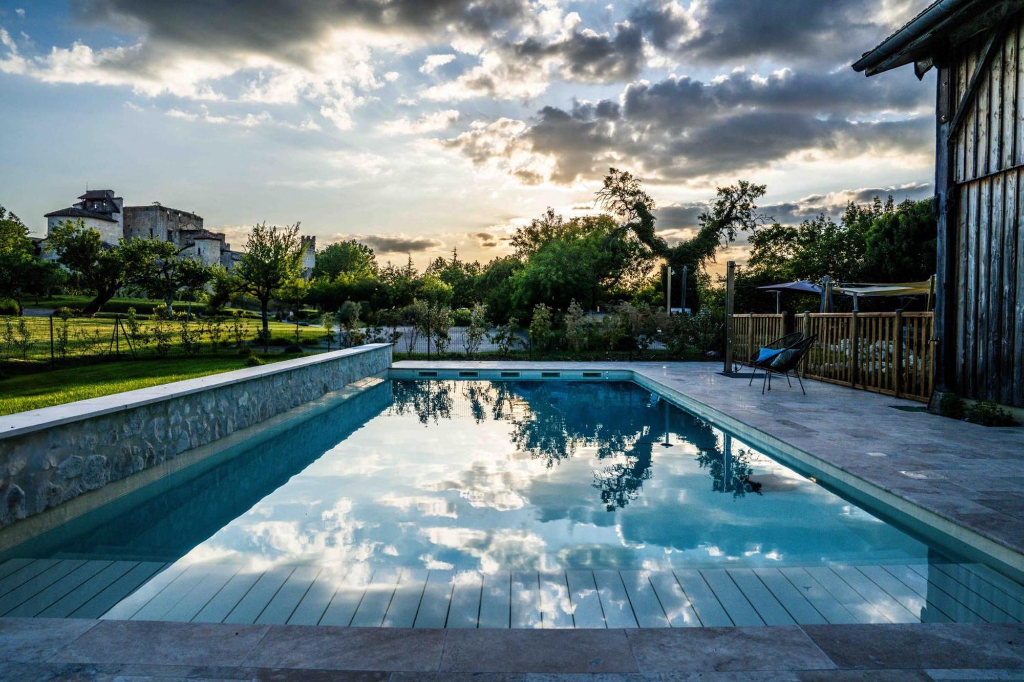 Logis L'Auberge De Larressingle Екстериор снимка