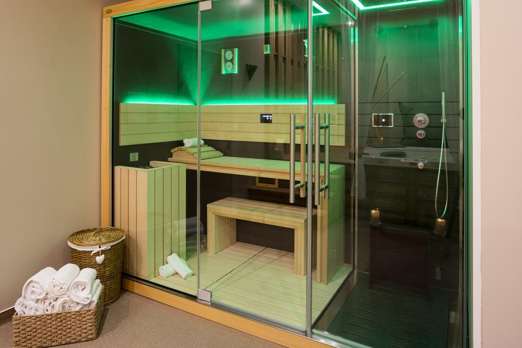 Logis L'Auberge De Larressingle Екстериор снимка